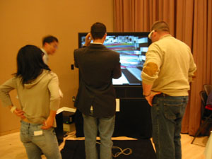 3.D.UO.PAD exhibition audience 4